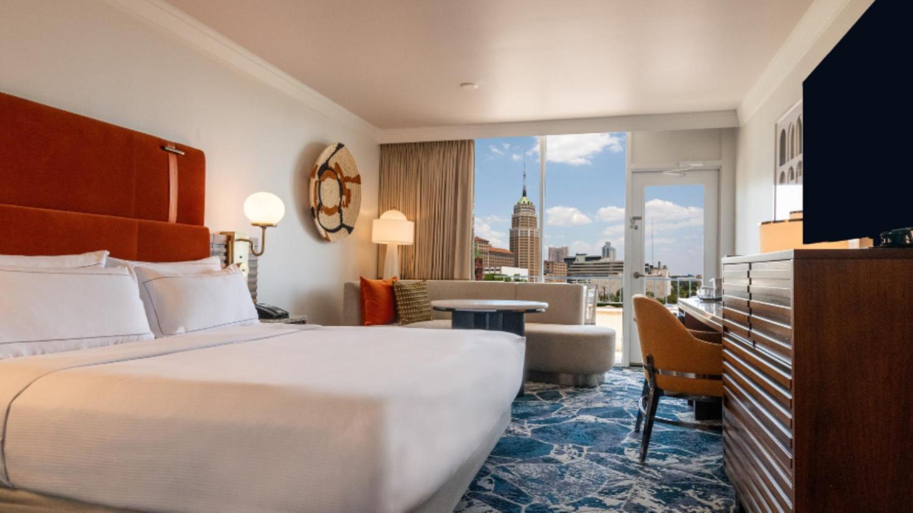 Hotel Hilton Palacio Del Rio 4*